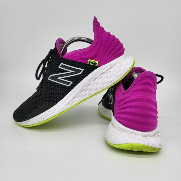 New Balance Shoes - New Balance Women's FRESH FOAM ROAV Running Shoes